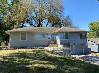11226 Jackson Ave, Kansas City, MO 64137