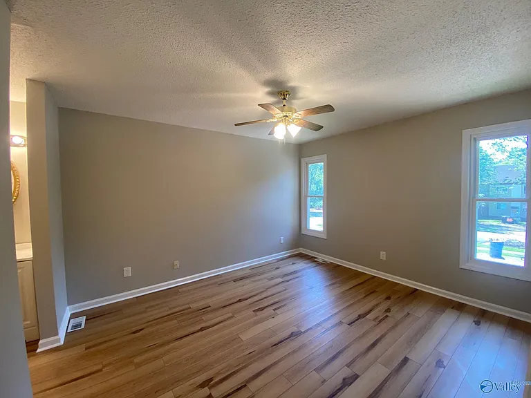 9017 Mahogany Row SE #B — Photo 9