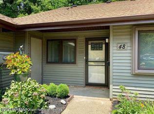48 Western Reach, Red Bank, NJ 07701