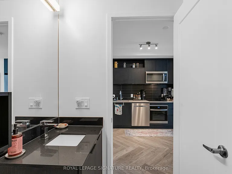 70 Princess St #2615 — Photo 15