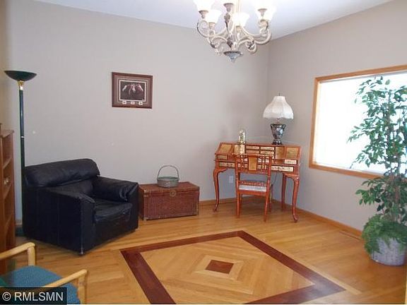 4th image of 22915 Ambassador Blvd NW