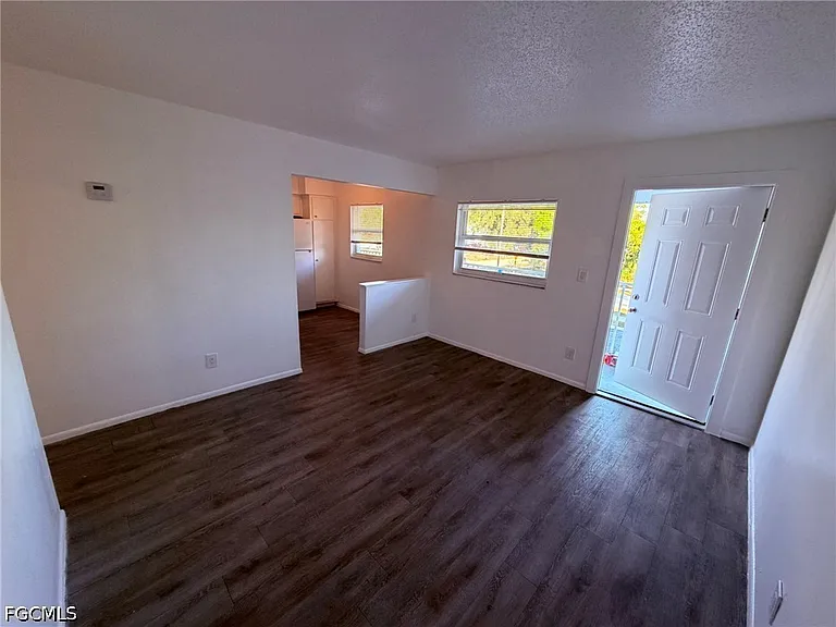 2708 Broadway #7 — Photo 8