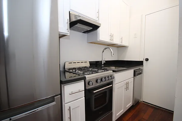 Rented by Compass | media 15