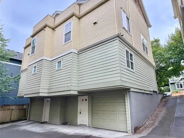 9216 Stone Ave N #B, Seattle, WA 98103