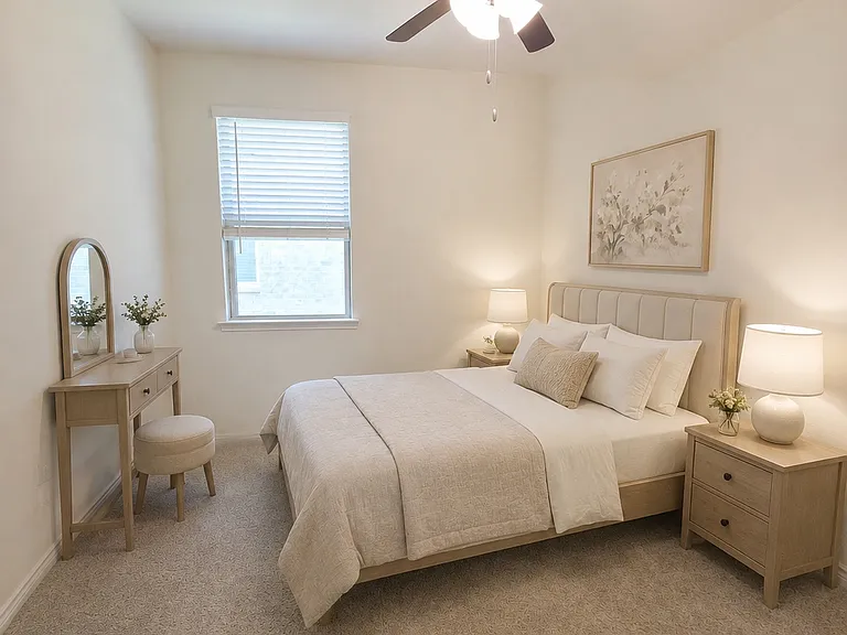 Canyon Oak St — Photo 10