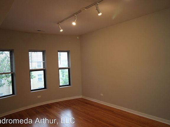 3rd image of 2321 W Arthur Ave APT 2