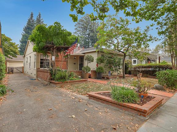 2nd image of 1472 Sierra Ave
