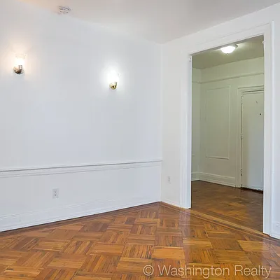 Rented by Washington Realty Corp. | media 3