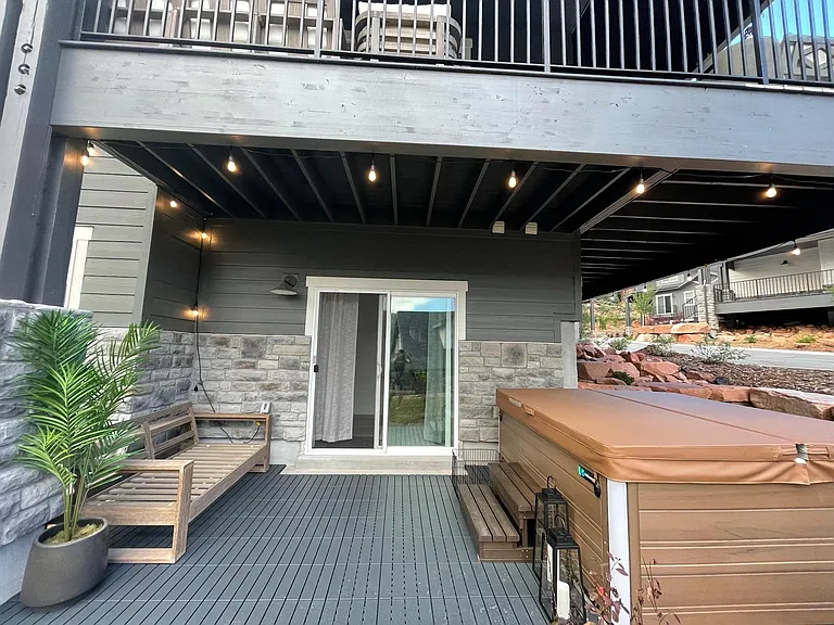 Private hot tub and backyard area