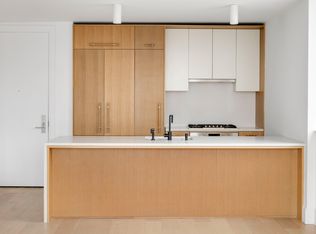 22-18 Jackson Ave #720, Long Island City, NY 11101