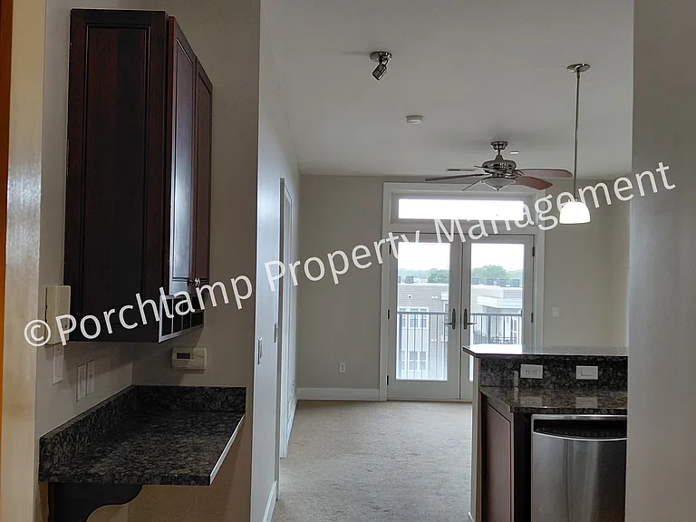 430 Union Ave NE #211 — Photo 3