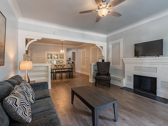 3rd image of 726 Marshall St #726