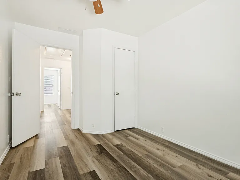 2609 Van Buren Dr #0 — Photo 16