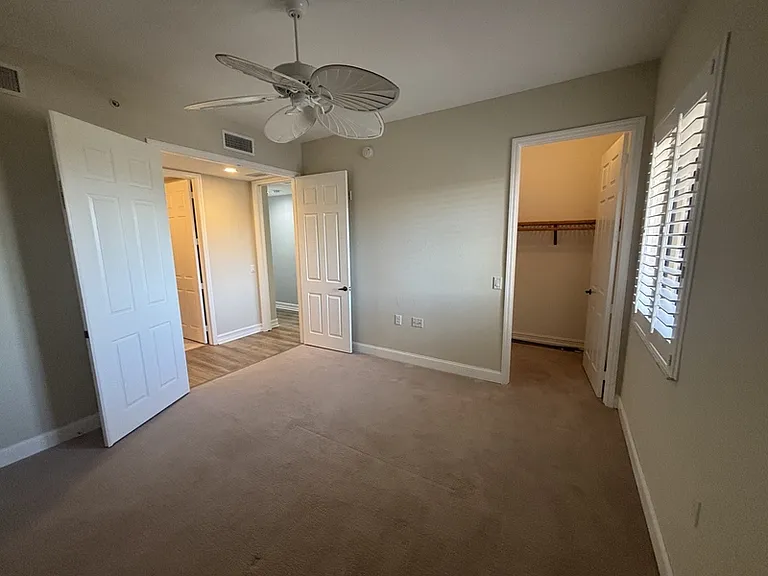 87 Vivante Blvd — Photo 16