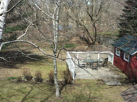 2nd image of 502 W Montcalm St