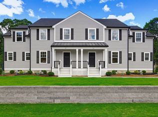 37-37L Poquanticut Ave #L, North Easton, MA 02356