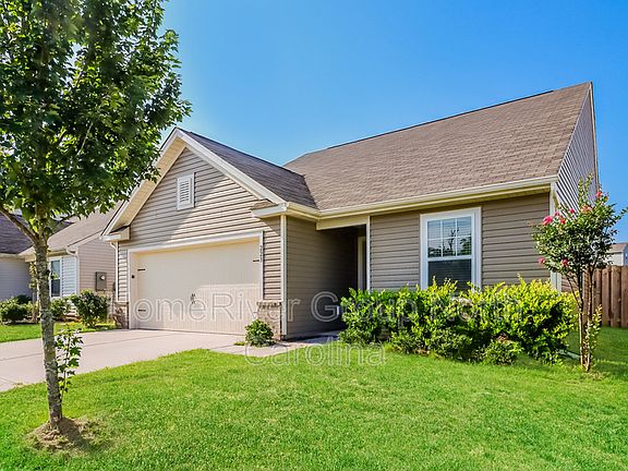 4th image of 223 Hidden Lakes Rd