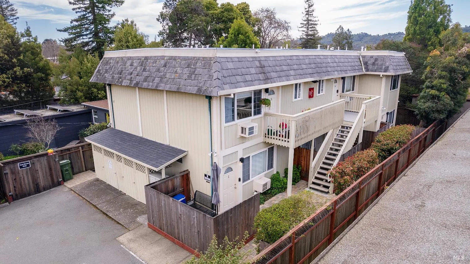 37 Pacheco Street photo 1