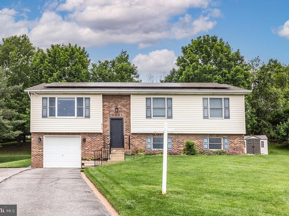 1st image of 312 Inverness Close