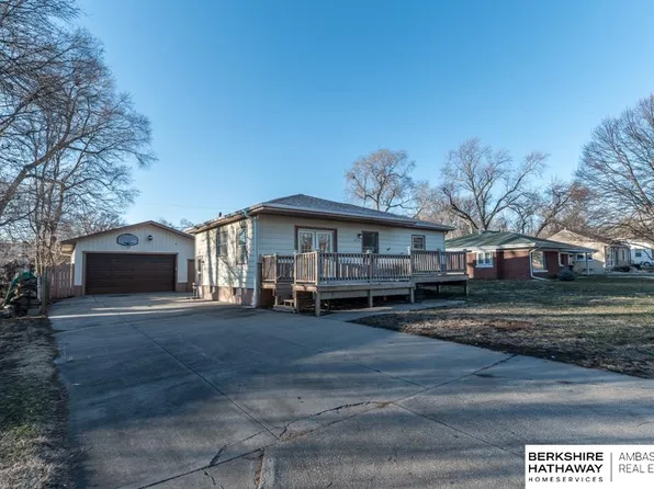 8519 Seward St, Omaha, NE 68114