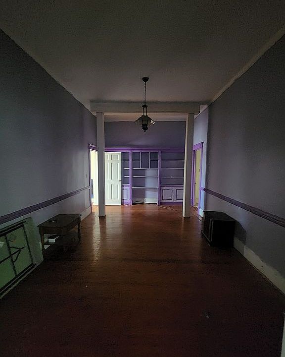 22nd image of 604 Windsor Ave