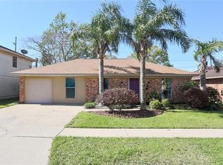 760 Hickory St, Gretna, LA 70056