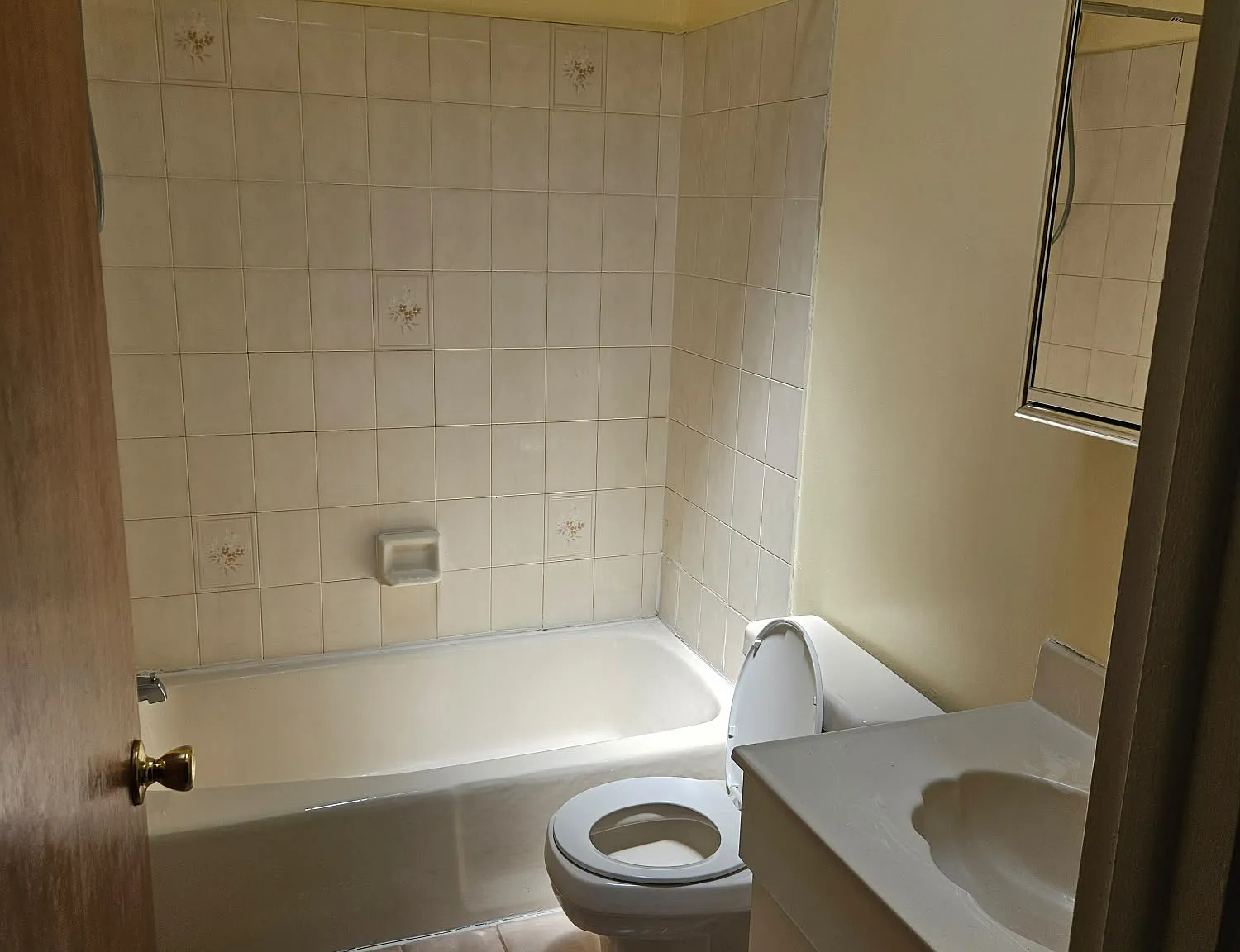 3 bed, 1260 sqft, $1,400 — Photo 2