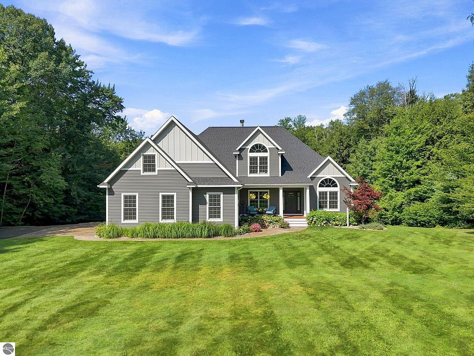 1st image of 7255 Russ Noble Dr