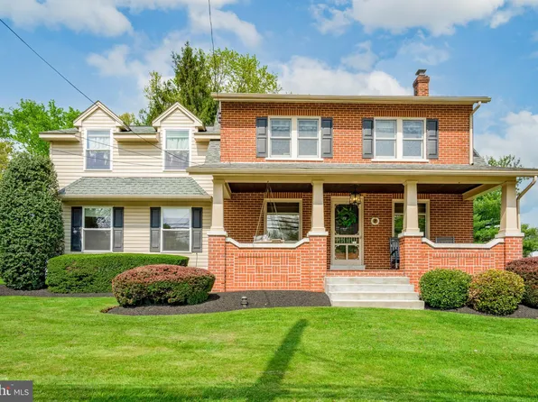 105 N 4th St, Telford, PA 18969