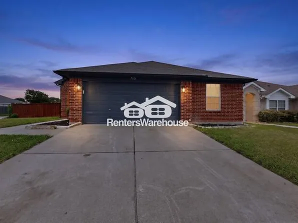 7301 Fossil Lake Dr, Arlington, TX 76002