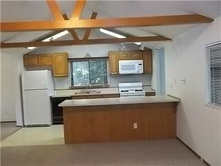 4th image of 274 Fern Dr