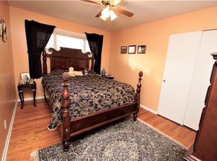 3620 Hetzel Dr, Parma, OH