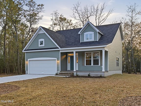 2nd image of 206 Chateau Drive