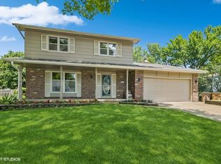 4205 Western Hills Dr, West Des Moines, IA 50265