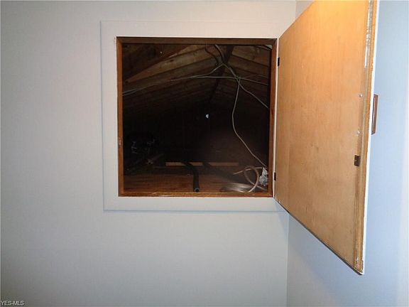 5th image of 759 Hazelwood Ave