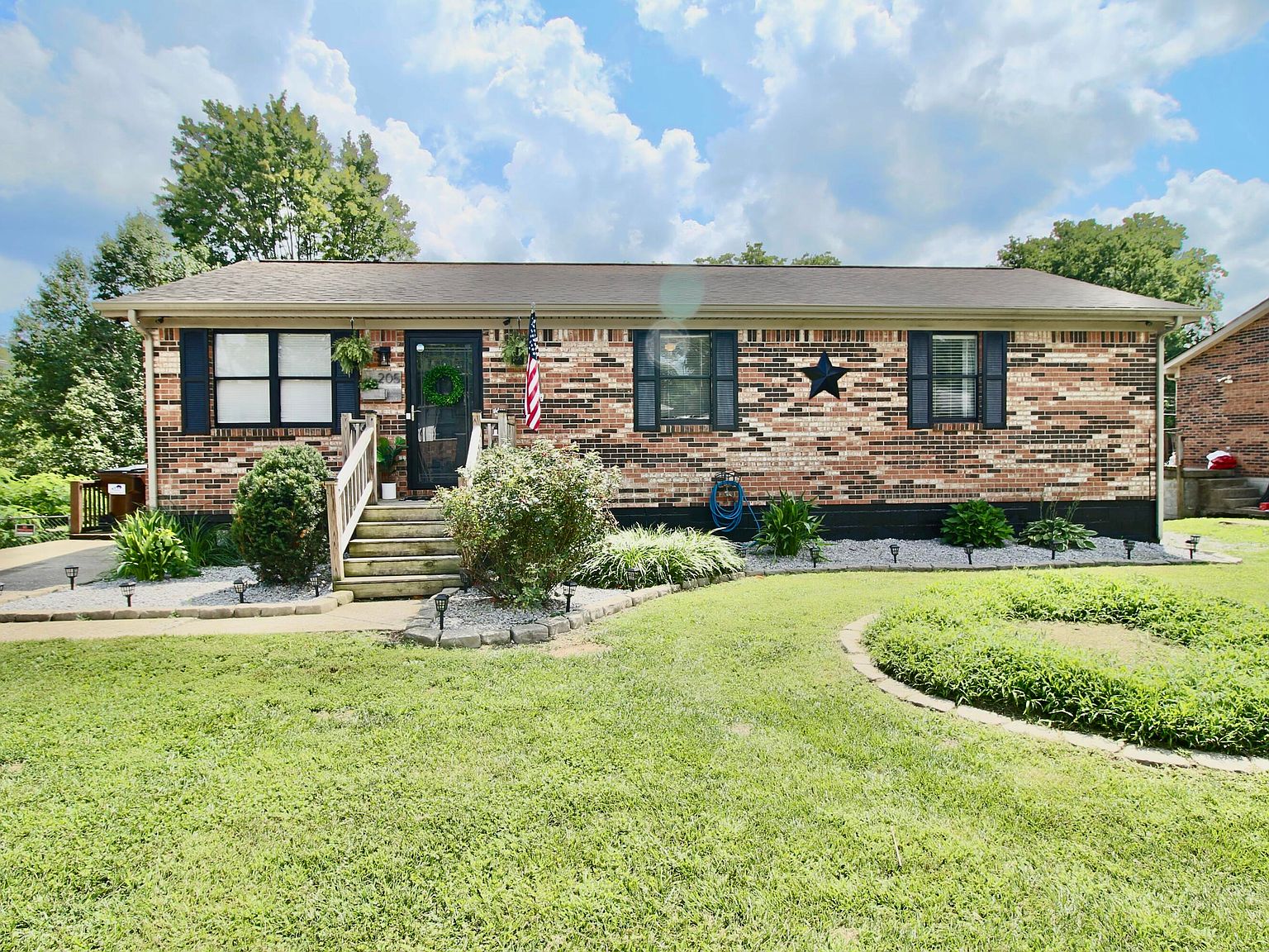 205 Laurel Ln, Nicholasville, KY 40356 Zillow