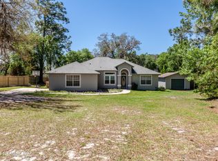 495 Roberts Rd, Saint Johns, FL 32259