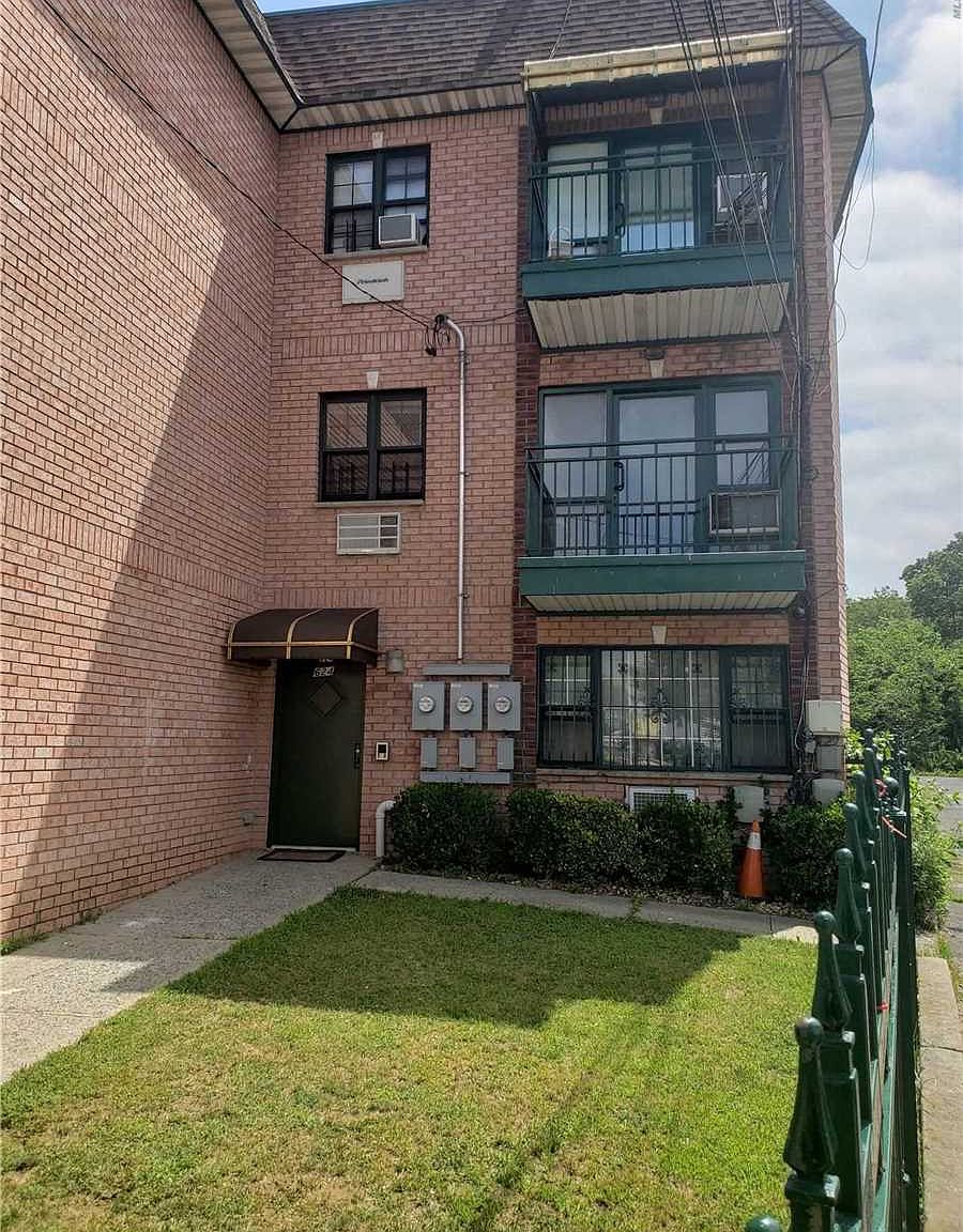 624 Grassmere Ter APT 2, Far Rockaway, NY 11691 Zillow