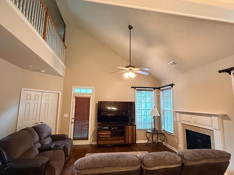 3287 Castleberry Village Dr — Photo 10