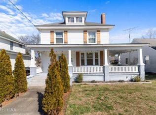 802 Cedar St, Elizabeth City, NC 27909