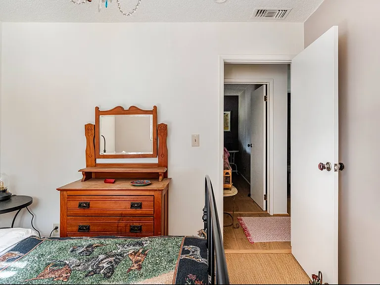 Adam Rd — Photo 16