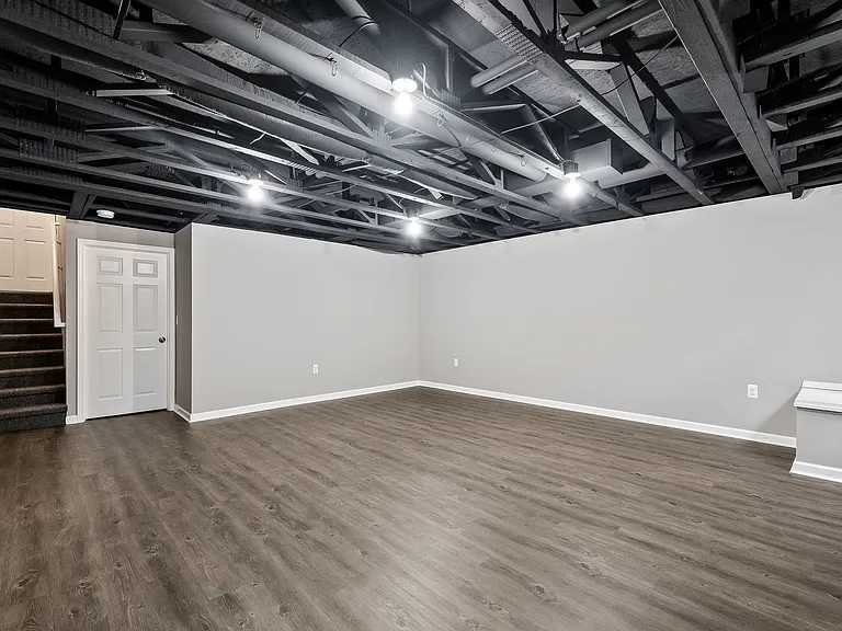 Baldwin Square Townhomes — Photo 18