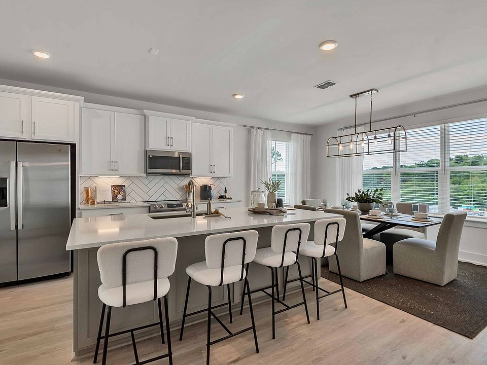 Large Kitchen Islands