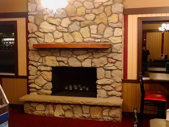 5th image of 11944 N Saginaw St