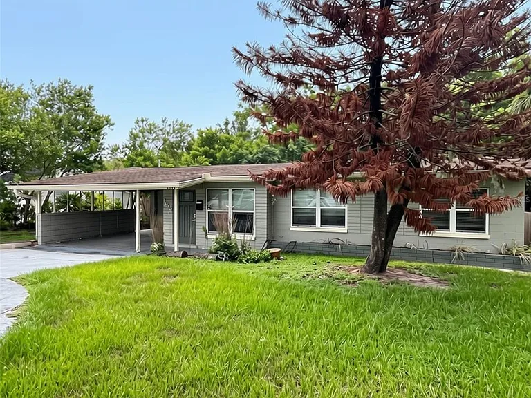 1640 Orange Ave — Photo 2