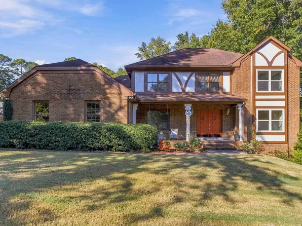 2607 Audobon Cir, Lawrenceville, GA 30044