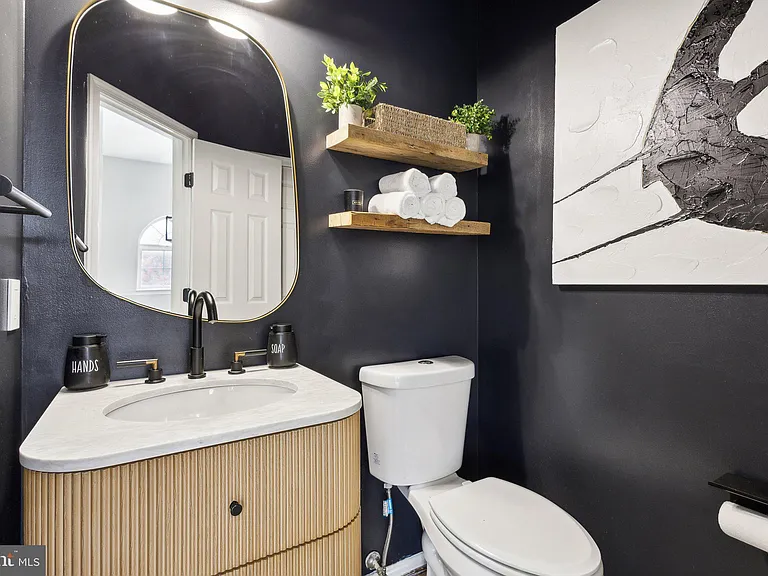 15514 Port Washington Ct — Photo 18