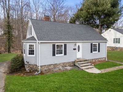27 Maple Ter, Southbridge, MA, 01550