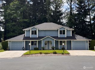 9817-9819 148th Street Ct E, Puyallup, WA
