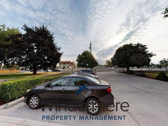3rd image of 1100 S College Ave #2